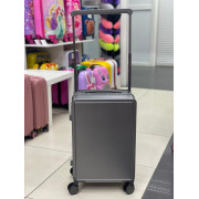 Чемодан 20 дюйма Lunary темно-серый из поликарбоната (ручная кладь)